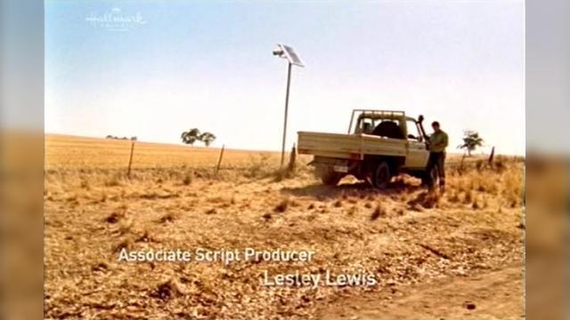 Every Move You Make - 18 серия, 8 сезона, сериала Дочери Маклеода (2001)