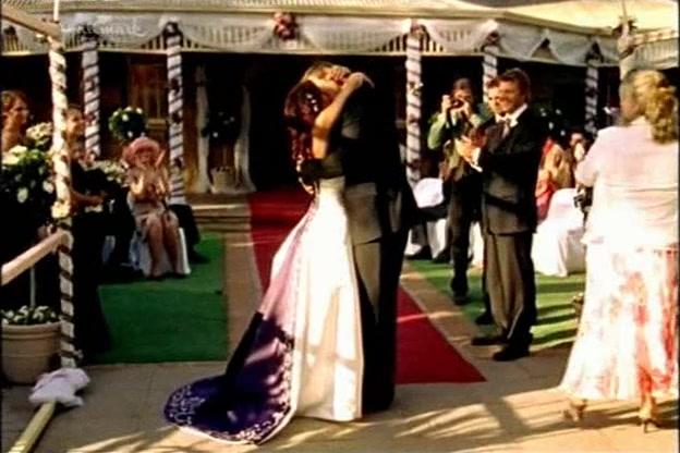 Сериал Дочери Маклеода (2001) 7 сезон 16 эпизод