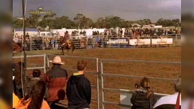 Out of the Ashes - 1 серия, 4 сезона, сериала Дочери Маклеода (2001)