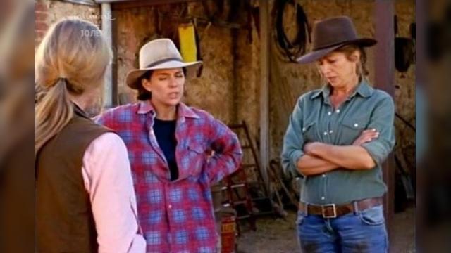 The Short Cut - 28 серия, 7 сезона, сериала Дочери Маклеода (2001)