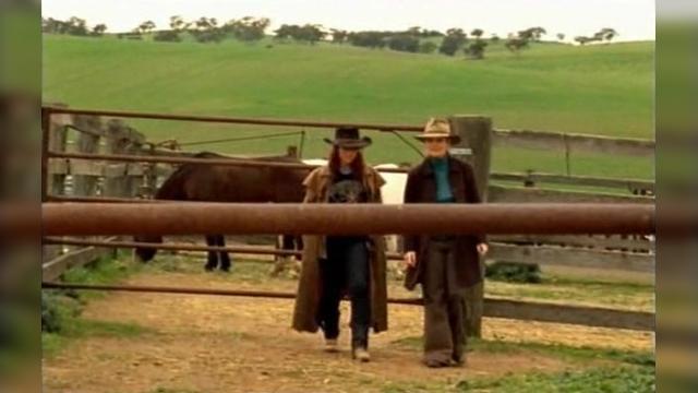 Lost & Found - 1 серия, 6 сезона, сериала Дочери Маклеода (2001)
