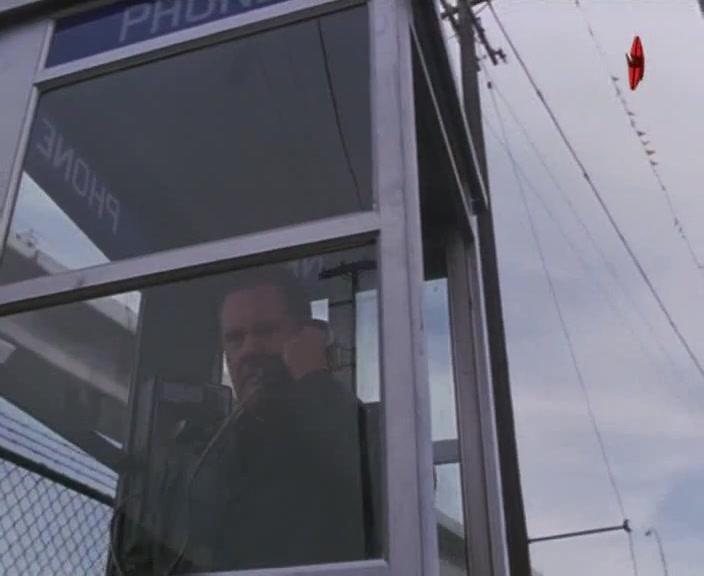 Сериал Под прикрытием (2001) 1 сезон 13 эпизод