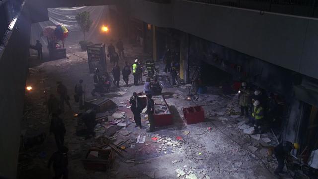 Sacrifice - 13 серия, 1 сезона, сериала Обмани меня (2009)