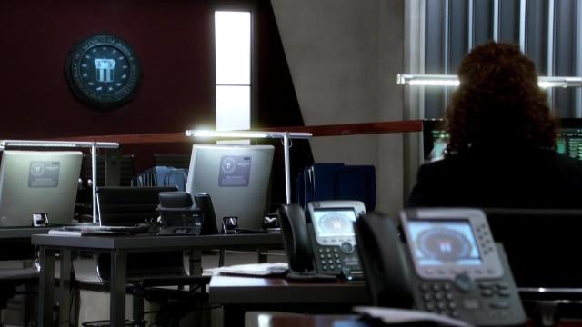 Brave New World (2) - 22 серия, 4 сезона, сериала Грань (2008)