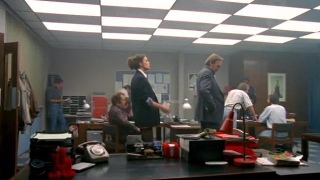 Deja Vu - 1 серия, 1 сезона, сериала Прах к праху (2008)