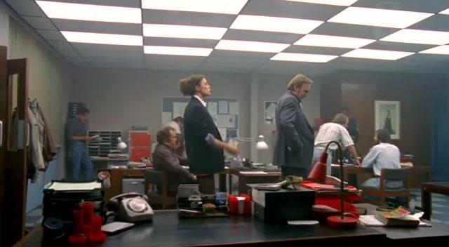 Сериал Прах к праху (2008) 1 сезон 1 эпизод