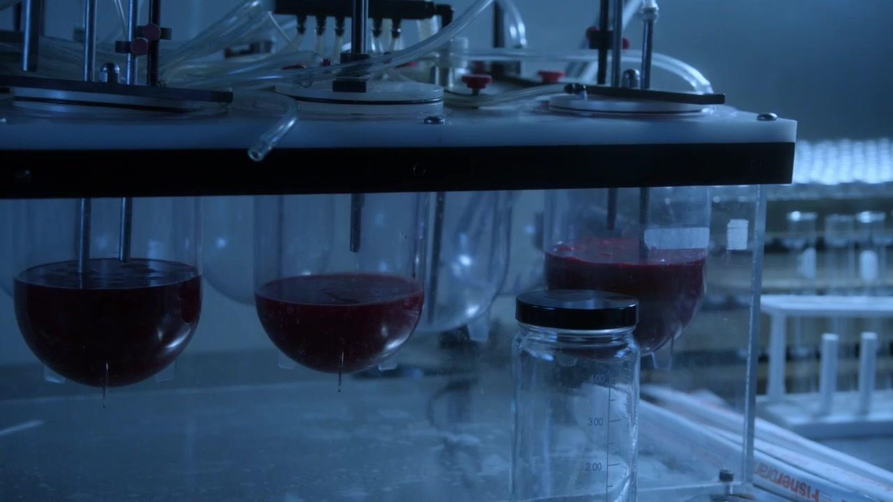 Сериал Люди Альфа (2011) 2 сезон 8 эпизод