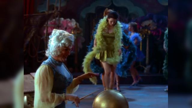 Men in Pink - 12 серия, 4 сезона, сериала Удивительные странствия Геракла (1995)