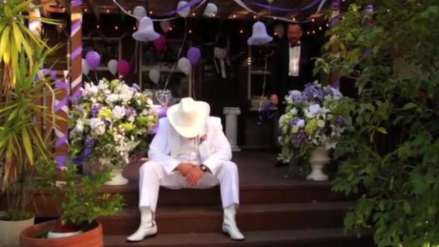 Wedding Day - 2 серия, 1 сезона, сериала Во все тяжкие: Мини-эпизоды (2009)