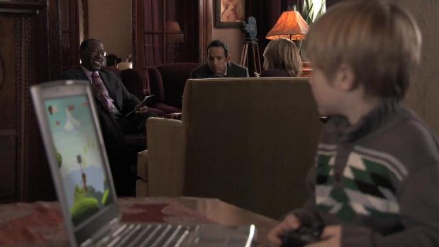 Beaten/Cover Letter - 14 серия, 1 сезона, сериала 187 Детройт (2010)