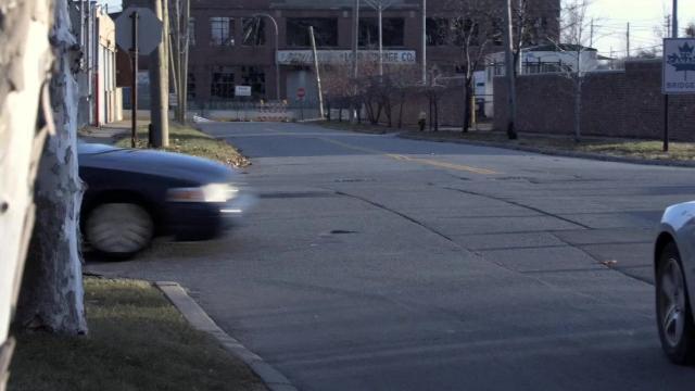 Road To Nowhere - 13 серия, 1 сезона, сериала 187 Детройт (2010)