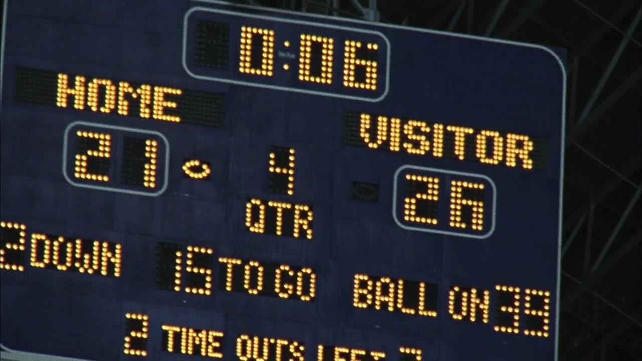 Сериал Огни ночной пятницы (2006) 1 сезон 22 эпизод