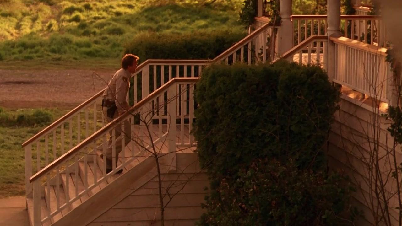 Сериал Мастера ужасов (2005) 2 сезон 1 эпизод