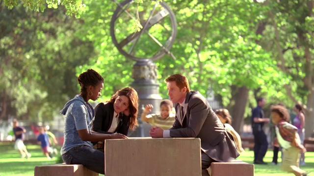 Find Your Happy Place - 1 серия, 2 сезона, сериала Жизнь как приговор (2007)