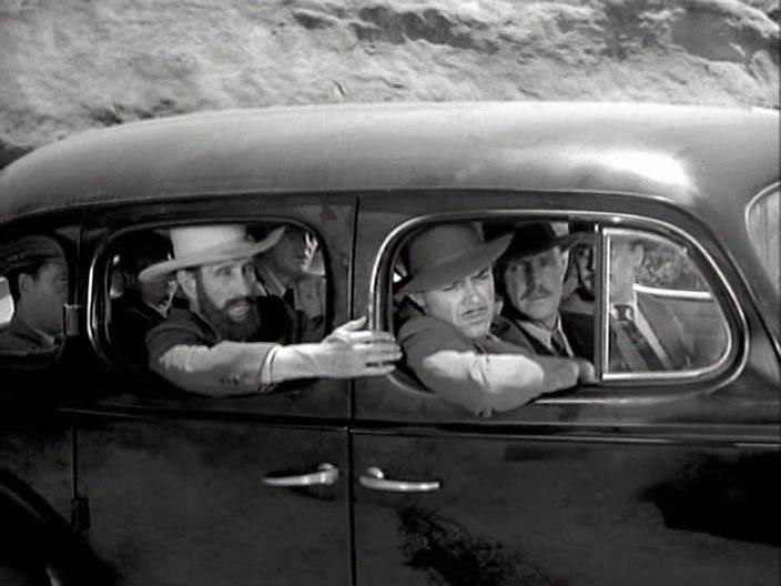 Сериал Бэтмен (1943) 1 сезон 8 эпизод