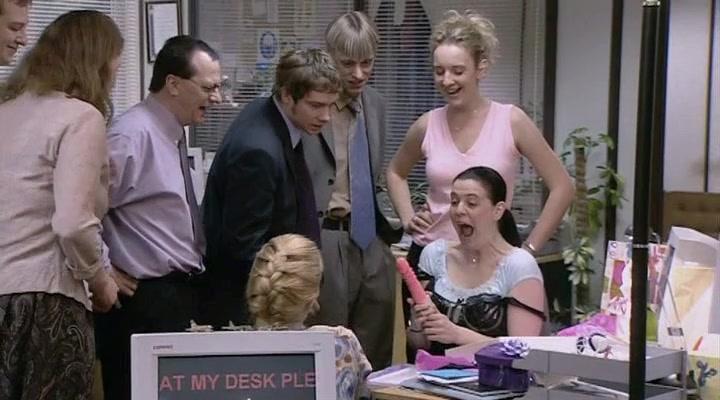 Сериал Офис (2001) 2 сезон 3 эпизод