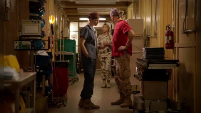 Wrong Place at Wrong Time - 4 серия, 1 сезона, сериала Военный госпиталь (2011)