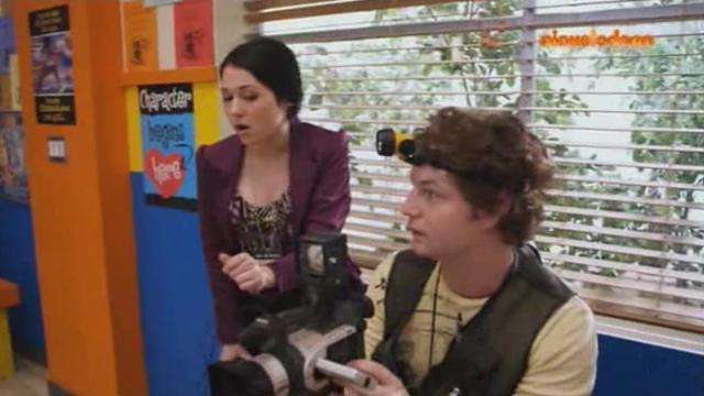 My Gus Is Back, and You're Gonna Be in Trouble - 14 серия, 1 сезона, сериала Секретный отряд (2009)