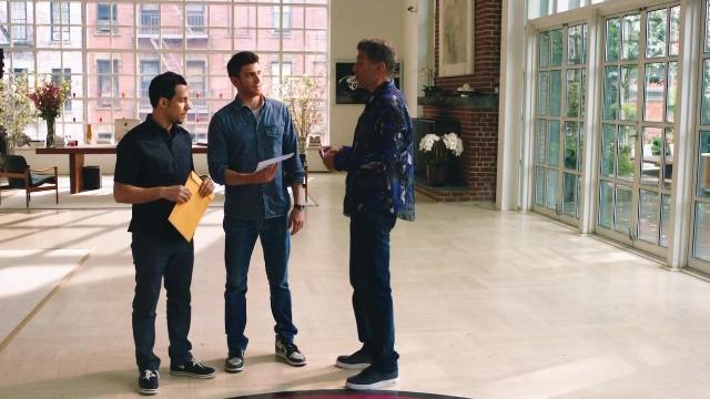 I'm Sorry, Who's Yosi? - 6 серия, 2 сезона, сериала Как это делается в Америке (2010)