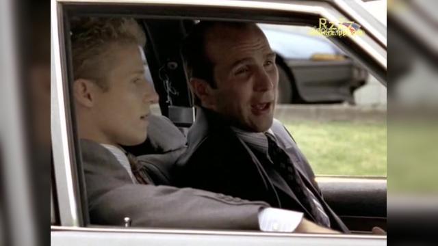 1989 - 4 серия, 1 сезона, сериала Встреча выпускников (2005)