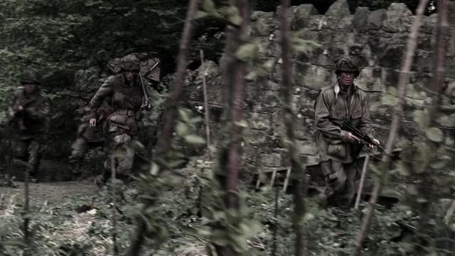 Day of Days - 2 серия, 1 сезона, сериала Братья по оружию (2001)