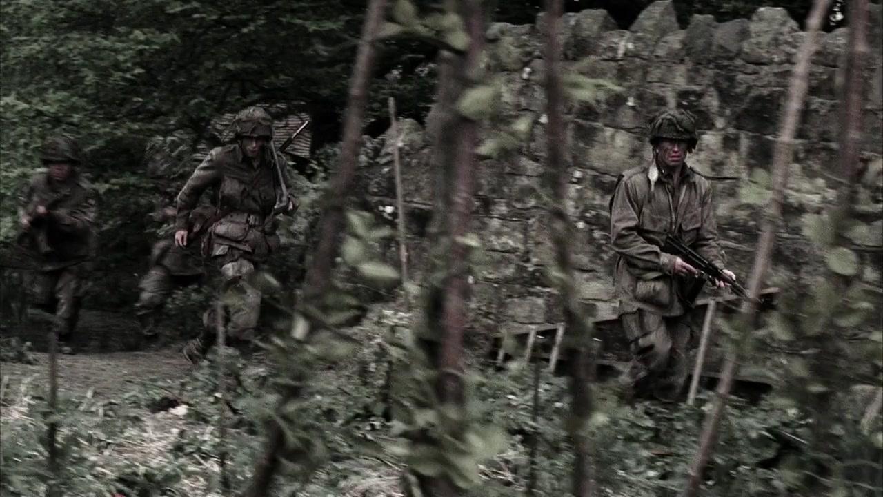 Сериал Братья по оружию (2001) 1 сезон 2 эпизод
