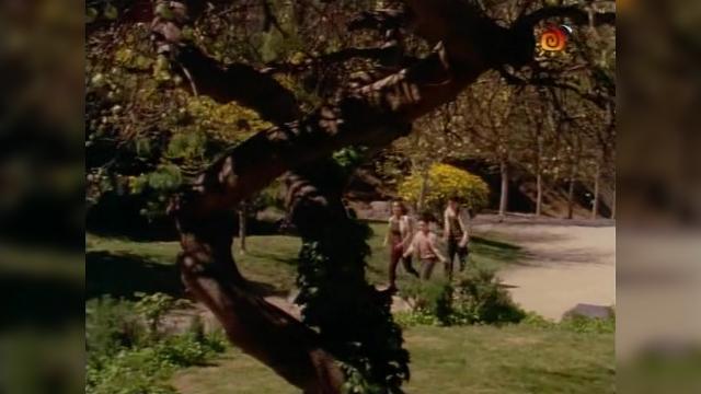 1 серия, 3 сезона, сериала Грозовые камни (1999)