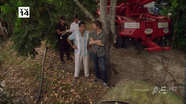 Cassadaga - 7 серия, 1 сезона, сериала Пляжный коп (2010)