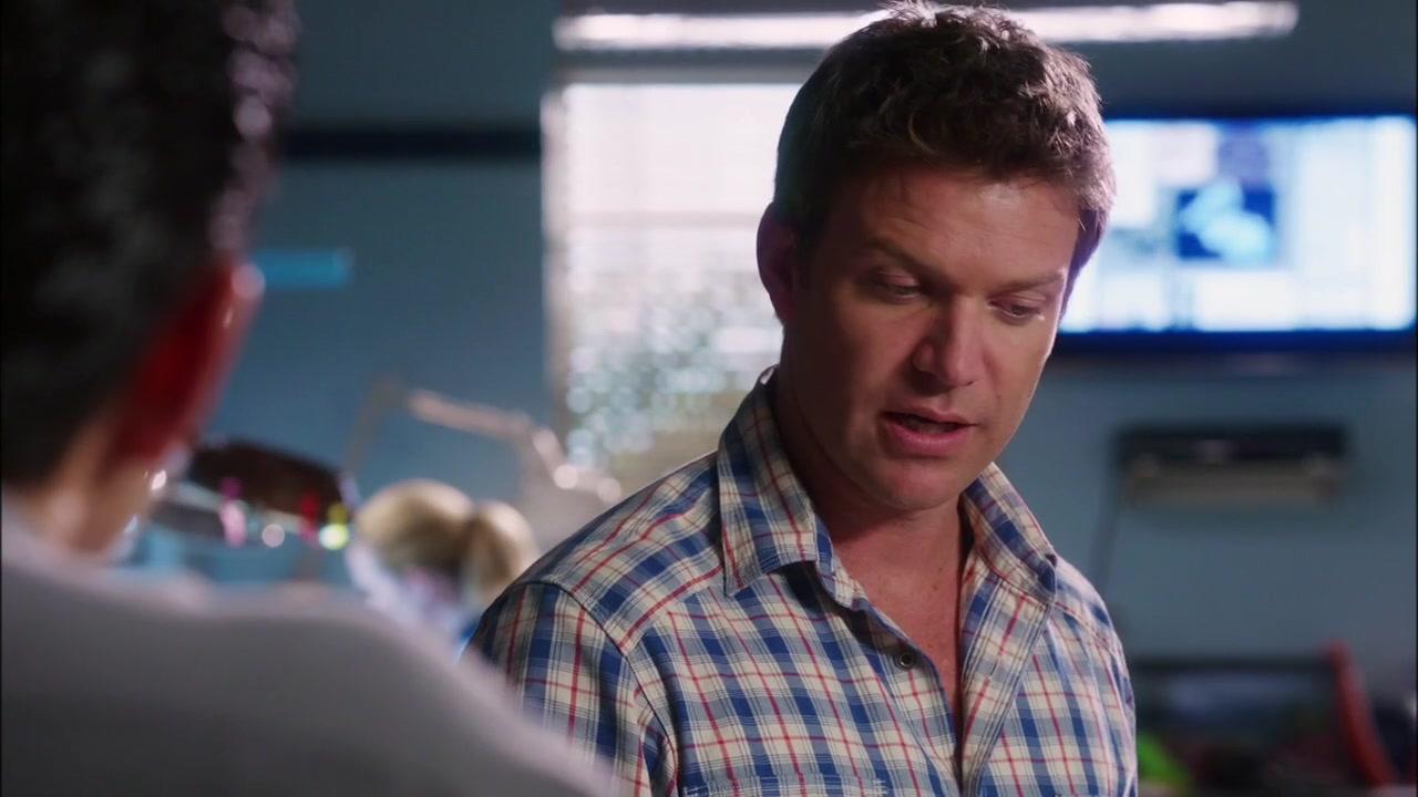 Сериал Пляжный коп (2010) 3 сезон 2 эпизод