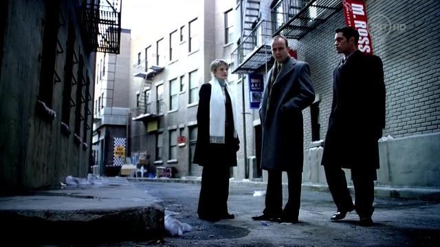 Glued - 12 серия, 1 сезона, сериала Детектив Раш (2003)