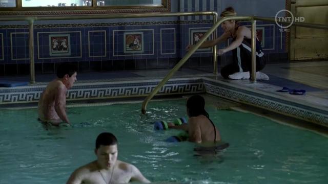 Disco Inferno - 15 серия, 1 сезона, сериала Детектив Раш (2003)