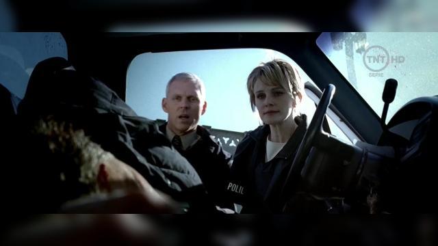 Resolutions - 18 серия, 1 сезона, сериала Детектив Раш (2003)