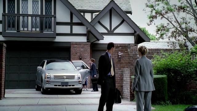 Lover's Lane - 23 серия, 1 сезона, сериала Детектив Раш (2003)
