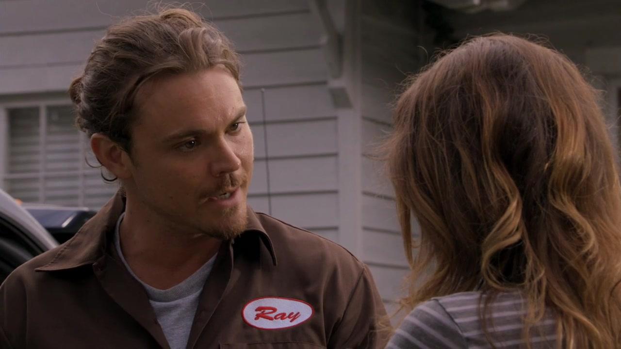 Сериал Пляжный коп (2010) 2 сезон 2 эпизод