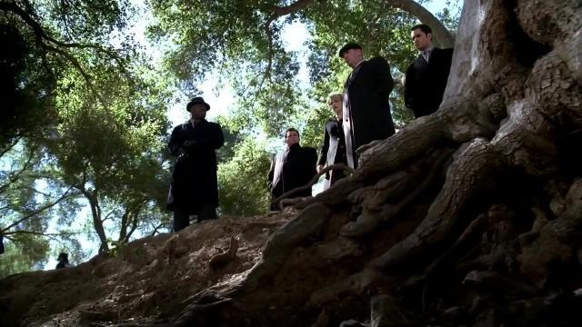 Mind Hunters - 9 серия, 2 сезона, сериала Детектив Раш (2003)