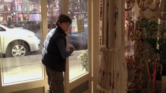 Dead To Rights - 12 серия, 2 сезона, сериала Говорящая с призраками (2005)