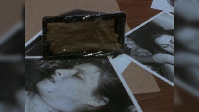 The Box - 15 серия, 1 сезона, сериала Первая волна (1998)