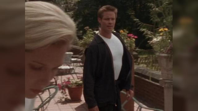 Motel California - 11 серия, 1 сезона, сериала Первая волна (1998)