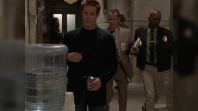 Book of Shadows - 8 серия, 1 сезона, сериала Первая волна (1998)