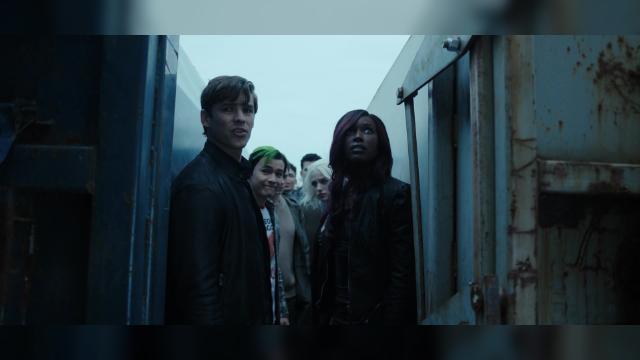 Super Super Mart - 4 серия, 4 сезона, сериала Титаны (2018)