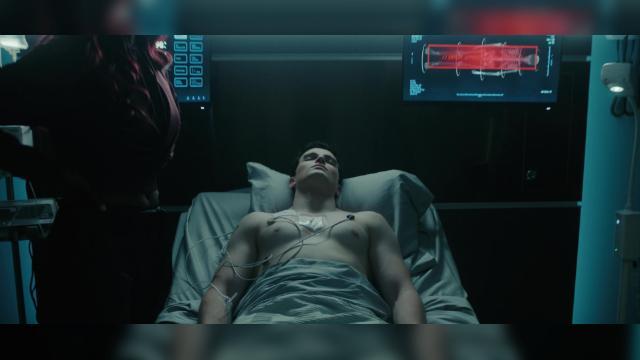 Bruce Wayne - 7 серия, 2 сезона, сериала Титаны (2018)