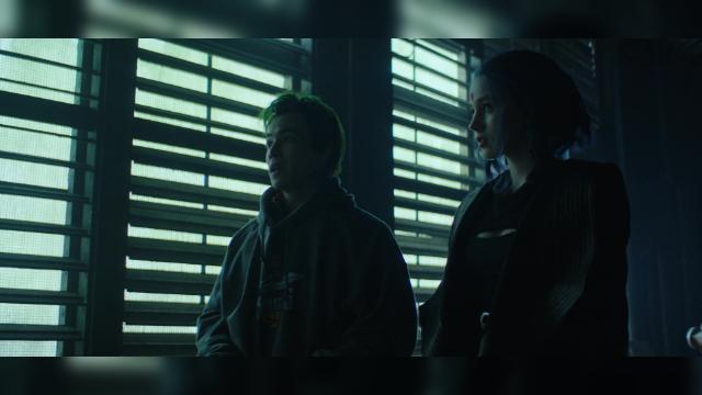 The Call is Coming from Inside the House - 11 серия, 3 сезона, сериала Титаны (2018)