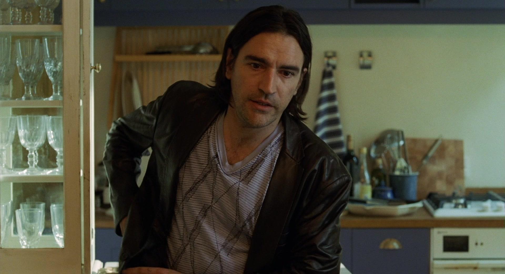 Фильм Телохранитель (2010)