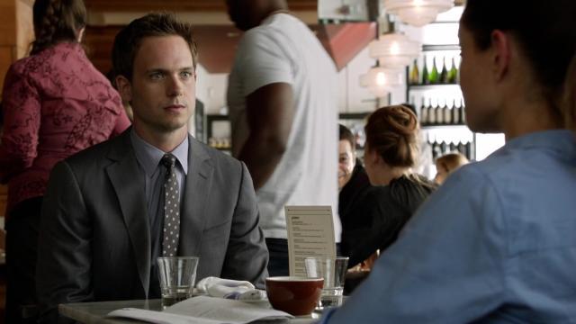 Rewind - 8 серия, 2 сезона, сериала Форс-мажоры (2011)