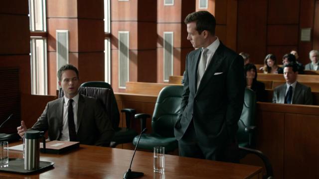 Asterisk - 9 серия, 2 сезона, сериала Форс-мажоры (2011)