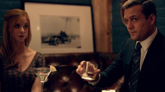 Not Just a Pretty Face - 16 серия, 4 сезона, сериала Форс-мажоры (2011)