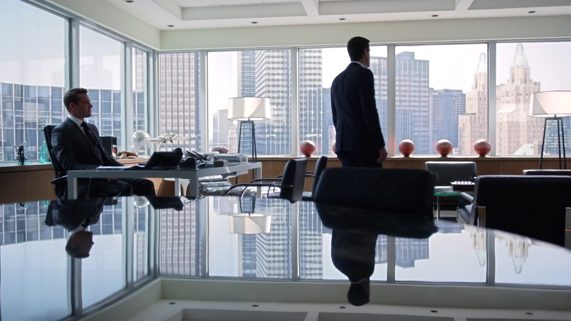 Сериал Форс-мажоры (2011) 4 сезон 3 эпизод