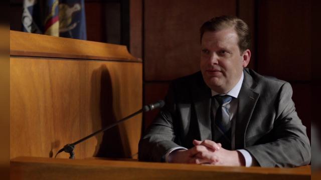 Revenue Per Square Foot - 4 серия, 8 сезона, сериала Форс-мажоры (2011)