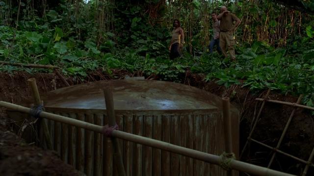 Рождённая убегать - 22 серия, 1 сезона, сериала Остаться в живых (2004)