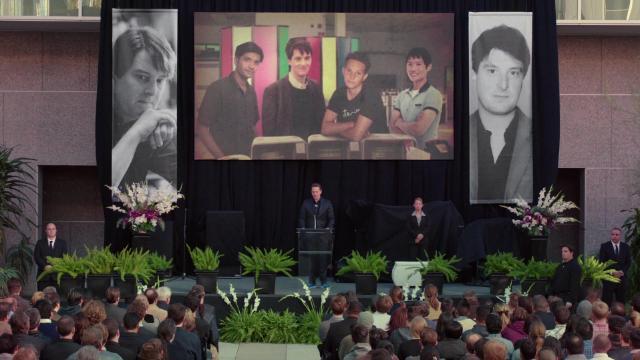 Венчурная перетасовка - 1 серия, 2 сезона, сериала Силиконовая долина (2014)